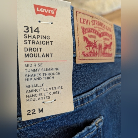 Levi's 314 Shaping Straight Leg Blue Jeans New With Tags Size 22W - Picture 17 of 17